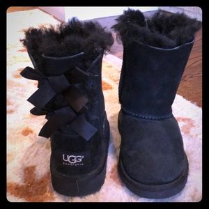 UGG Bailey Bow